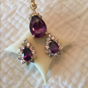 Faux amethyst diamond pendant & earrings